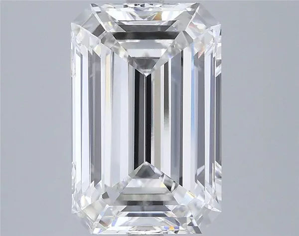 4.84 Carat · G · VVS2 Rare Carat Ideal Cut