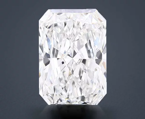 4.07 Carat · G · VS1 Rare Carat Ideal Cut