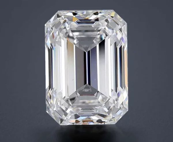 2 Carat · D · VS2 very good Cut
