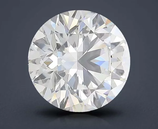 3.22 Carat · G · VS1 Rare Carat Ideal Cut