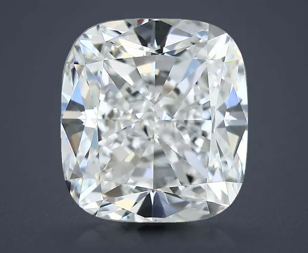 2.01 Carat · D · VVS2 very good Cut
