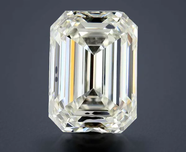0.8 Carat · J · IF Rare Carat Ideal Cut