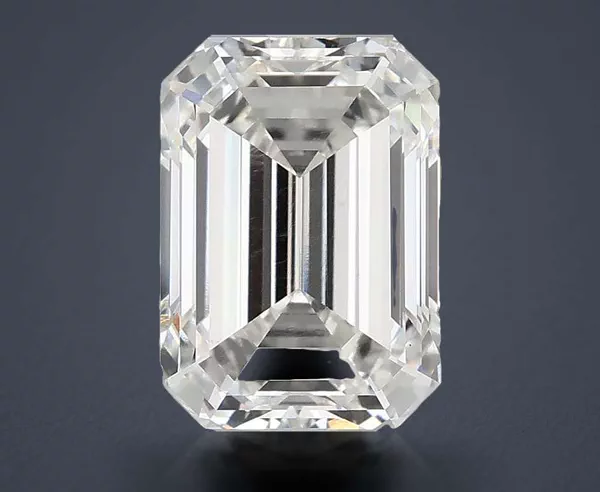 3.39 Carat · G · VS1 Rare Carat Ideal Cut