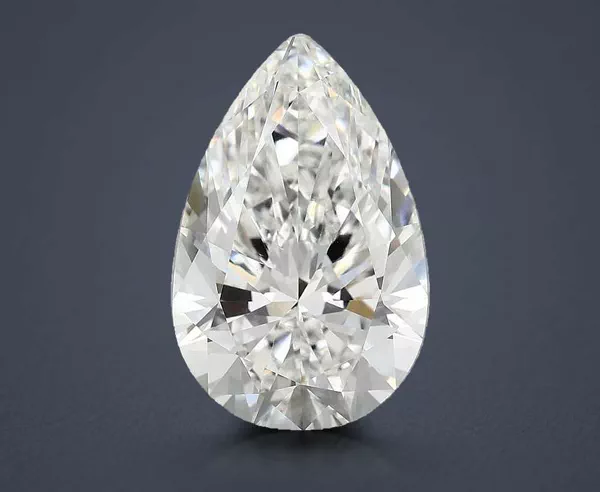 6.93 Carat · F · VVS2 Rare Carat Ideal Cut