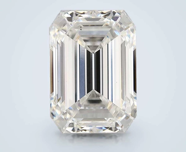 3.73 Carat · G · VS2 Rare Carat Ideal Cut