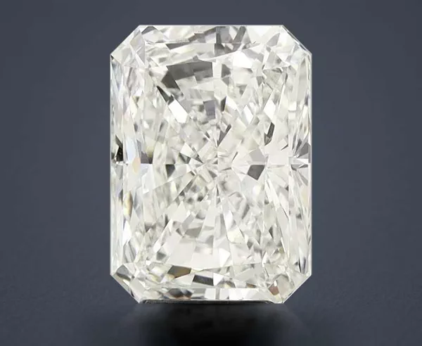 4.84 Carat · G · VS1 Rare Carat Ideal Cut