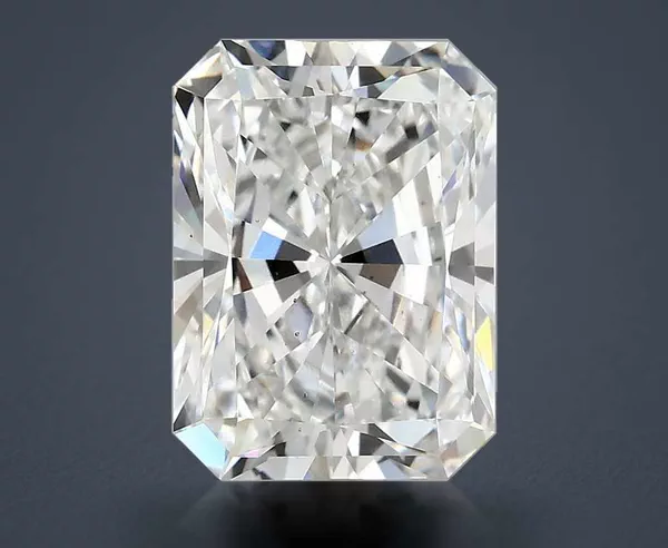 4.56 Carat · E · VS2 Rare Carat Ideal Cut