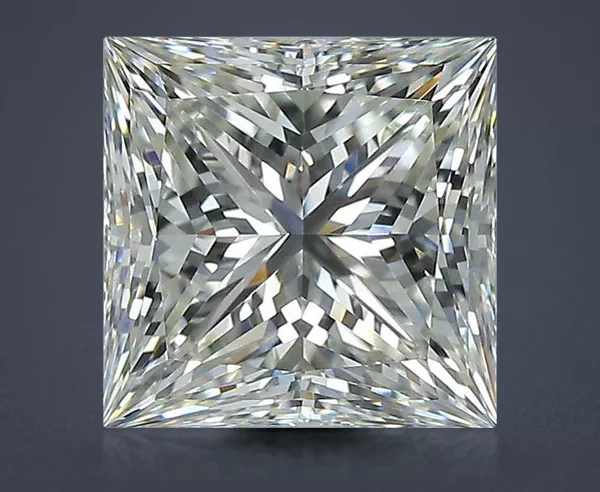 2.5 Carat · J · VVS2 Rare Carat Ideal Cut