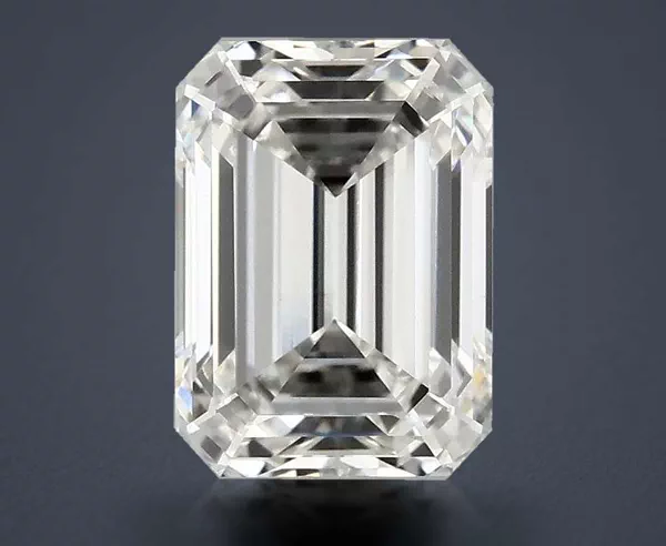3.1 Carat · G · VVS2 Rare Carat Ideal Cut