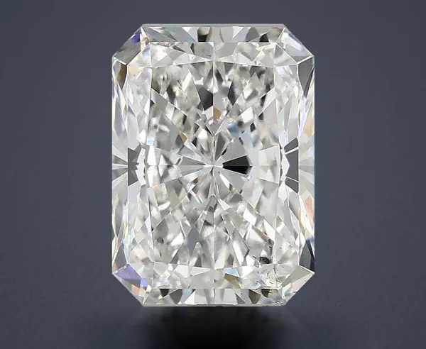 3.07 Carat · F · VS2 Rare Carat Ideal Cut