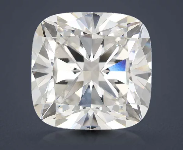 15.04 Carat · G · VS1 Rare Carat Ideal Cut