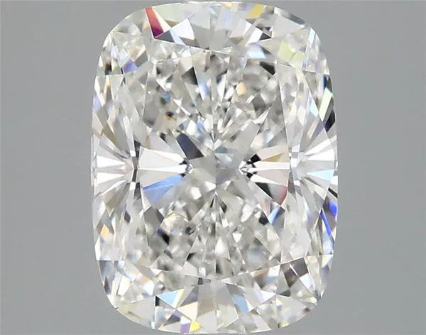 2.81 Carat · E · VVS2 Rare Carat Ideal Cut