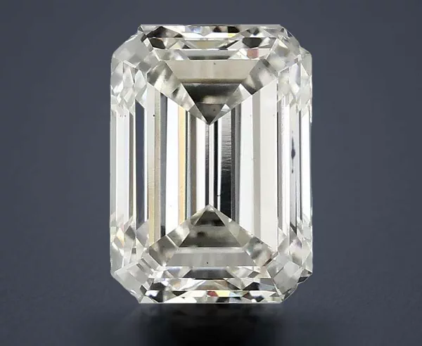 2.96 Carat · H · VS2 Rare Carat Ideal Cut