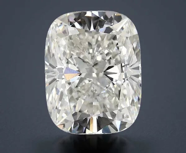 3.34 Carat · F · VS1 Rare Carat Ideal Cut