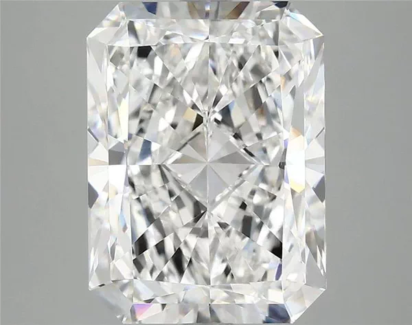 4.68 Carat · E · VVS2 Rare Carat Ideal Cut