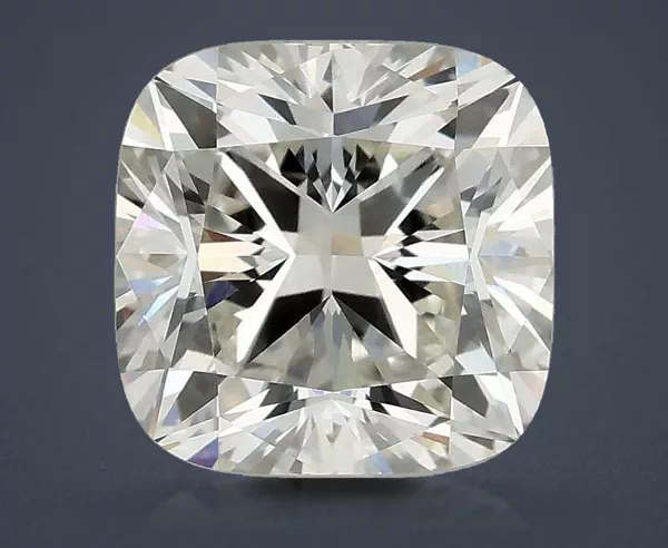 3.07 Carat · H · VVS2 Rare Carat Ideal Cut