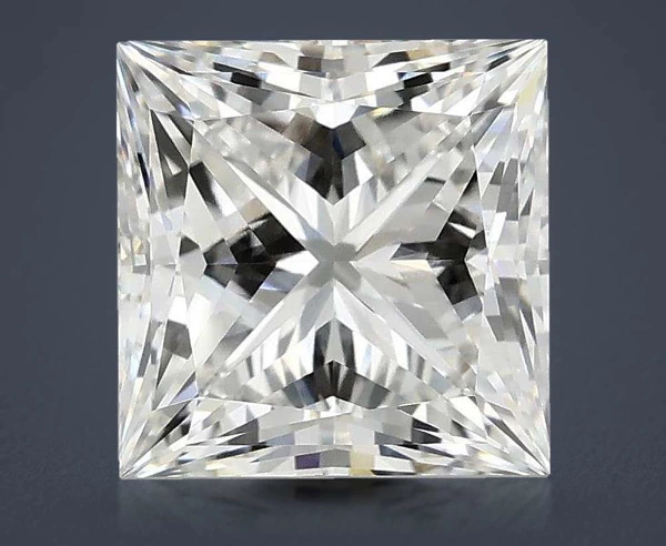 2.77 Carat · E · VVS2 Rare Carat Ideal Cut