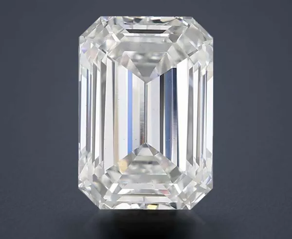 2.06 Carat · F · VS1 Rare Carat Ideal Cut