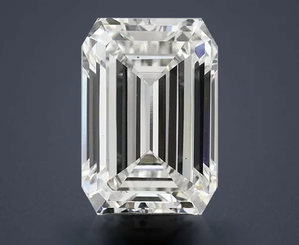 4.36 Carat · F · VS1 Rare Carat Ideal Cut