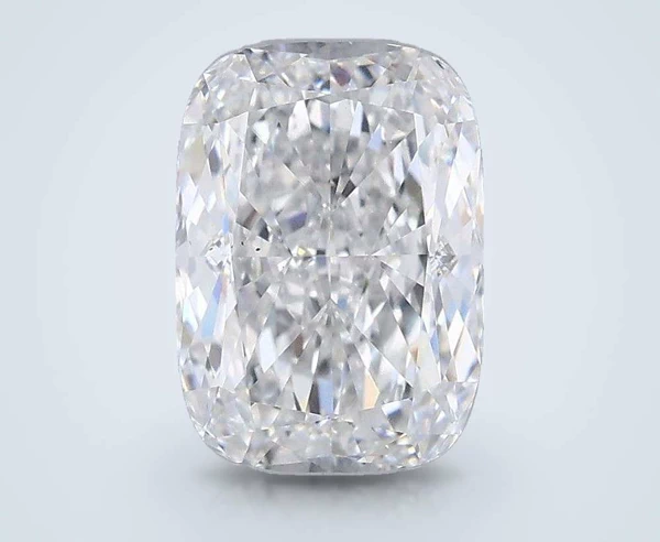 2.35 Carat · E · VS2 Rare Carat Ideal Cut