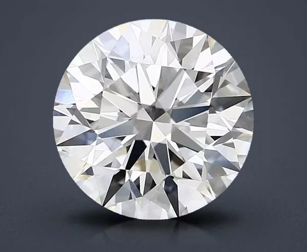 4.25 Carat · G · VVS2 Rare Carat Ideal Cut