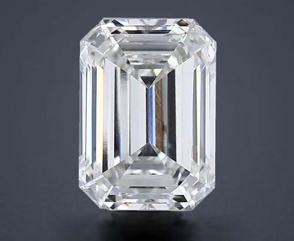 6.09 Carat · H · VS1 Rare Carat Ideal Cut