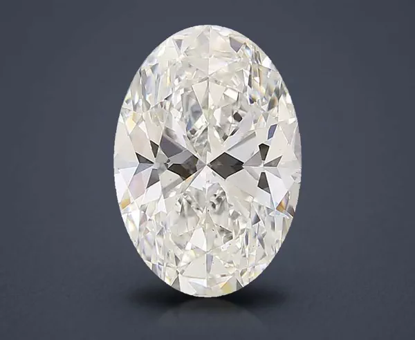 4.77 Carat · G · VS2 Rare Carat Ideal Cut