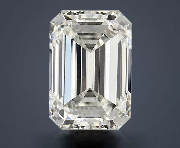4.84 Carat · G · VS1 Rare Carat Ideal Cut