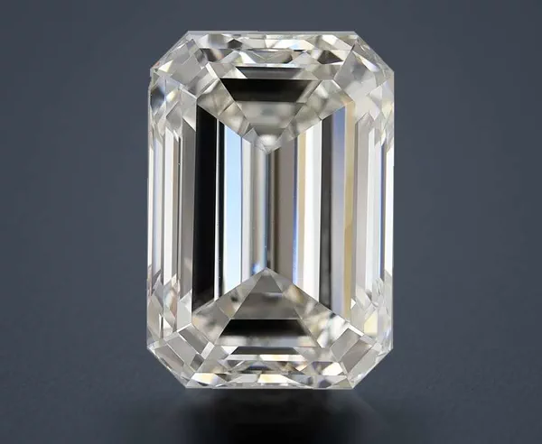 5.39 Carat · G · VVS2 Rare Carat Ideal Cut
