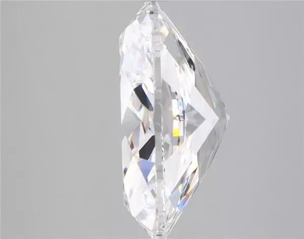 5.01 Carat · D · VS2 Rare Carat Ideal Cut