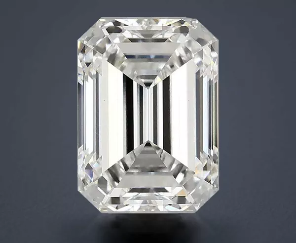 3.04 Carat · F · VS1 Rare Carat Ideal Cut