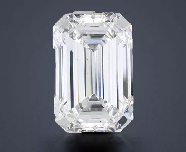 4.47 Carat · E · VS2 Rare Carat Ideal Cut