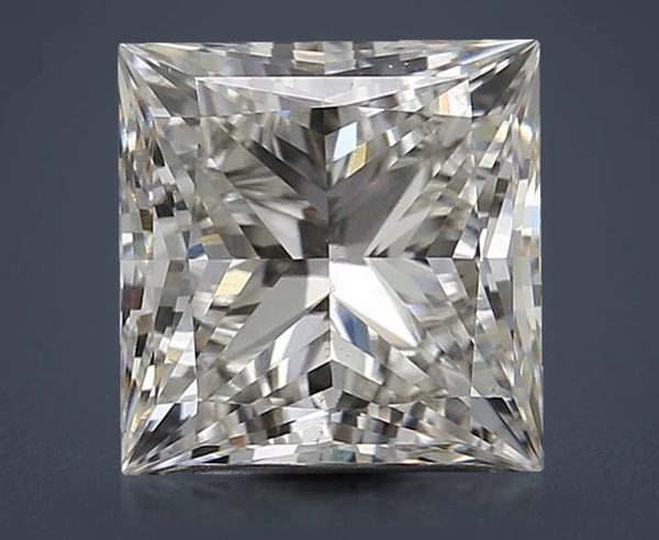 2.2 Carat · H · VS1 Rare Carat Ideal Cut
