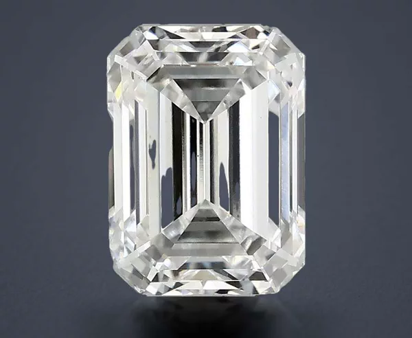 2.47 Carat · D · VS1 Rare Carat Ideal Cut