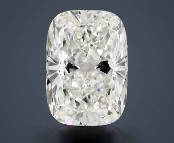 4.9 Carat · F · VVS2 Rare Carat Ideal Cut