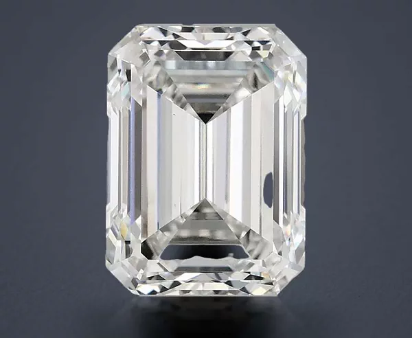 4.45 Carat · F · VS1 Rare Carat Ideal Cut