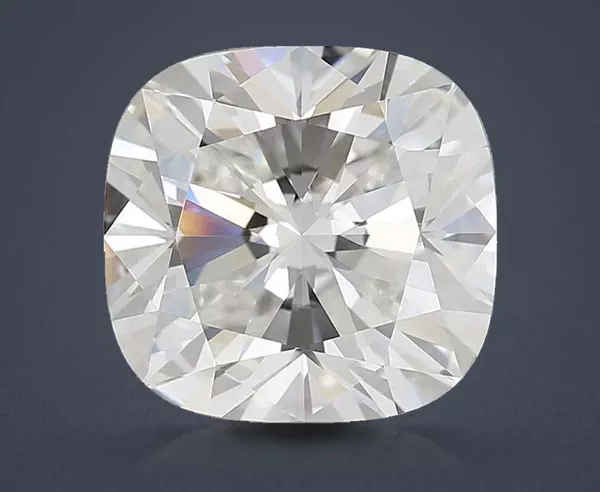 4.59 Carat · F · VVS2 Rare Carat Ideal Cut