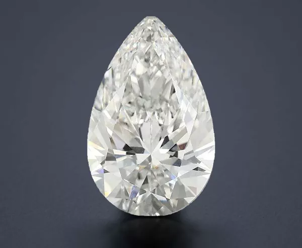 2.83 Carat · F · VS1 Rare Carat Ideal Cut