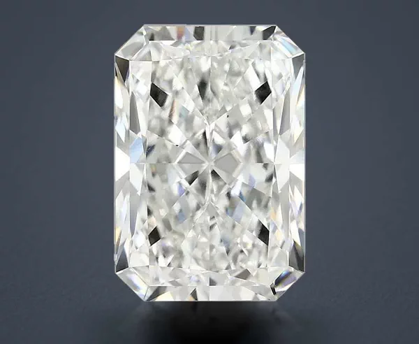 5.26 Carat · F · VS2 Rare Carat Ideal Cut