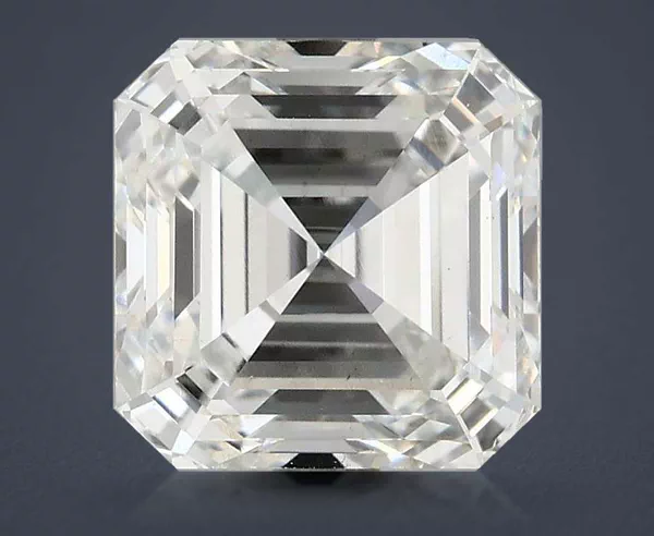 2.85 Carat · E · VS1 Rare Carat Ideal Cut