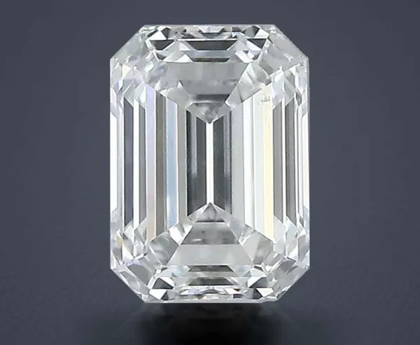 0.38 Carat · F · VS2 Rare Carat Ideal Cut