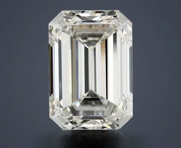 3.49 Carat · G · VVS2 Rare Carat Ideal Cut