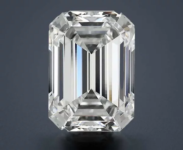 3.19 Carat · E · VS1 Rare Carat Ideal Cut