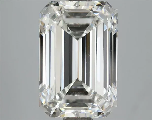 4.39 Carat · F · VVS2 Rare Carat Ideal Cut