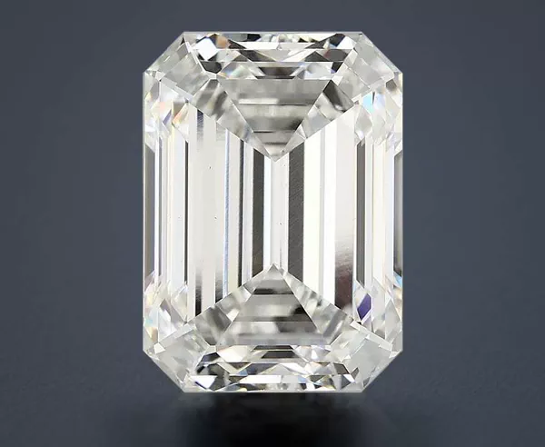 6.76 Carat · F · VS1 Rare Carat Ideal Cut