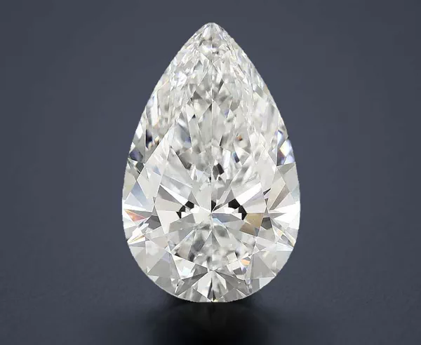 6.9 Carat · F · VVS2 Rare Carat Ideal Cut