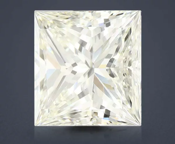 3.02 Carat · K · VS1 Rare Carat Ideal Cut