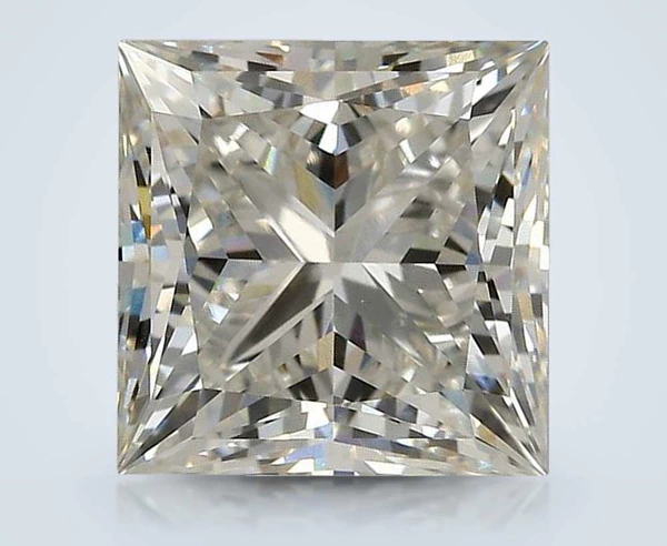 4.06 Carat · G · VS1 Rare Carat Ideal Cut