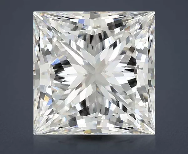 6.05 Carat · E · VVS2 Rare Carat Ideal Cut