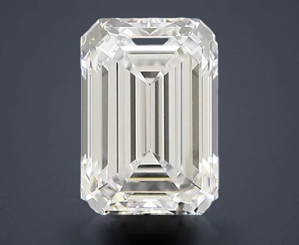 0.85 Carat · D · IF Rare Carat Ideal Cut
